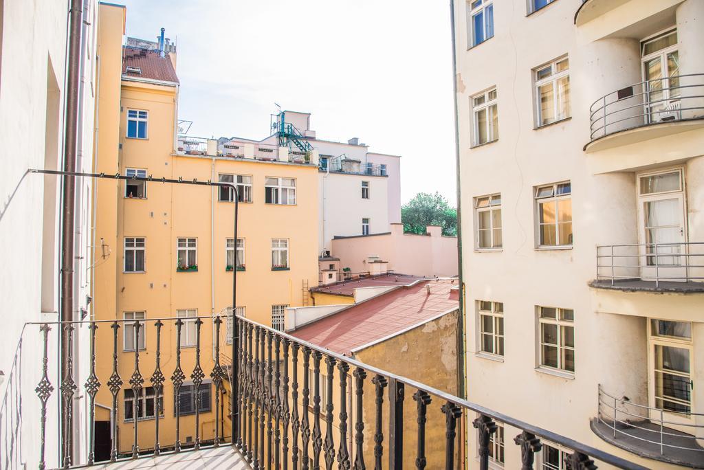 Domus Apartments Prag Zimmer foto