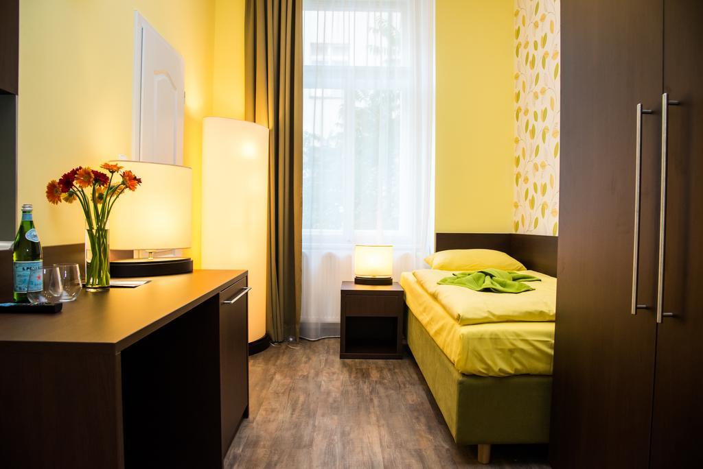 Domus Apartments Prag Zimmer foto